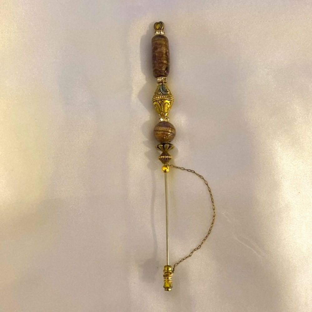 Beautiful Hat Pin Vintage Look